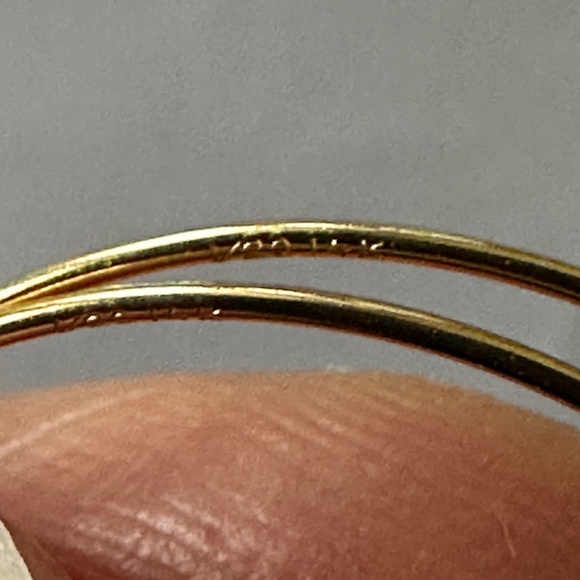 10.1mm Wide White Cultured Pearls Hoop Earrings - 14K Yellow Gold Filled - Picture 4 of 8